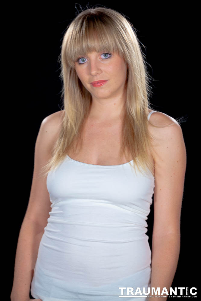 I met T'Lane through a session I shot for a friend of hers on Manhattan Beach. She was absolutely gorgeous and I was thrilled that she agreed to shoot with me.